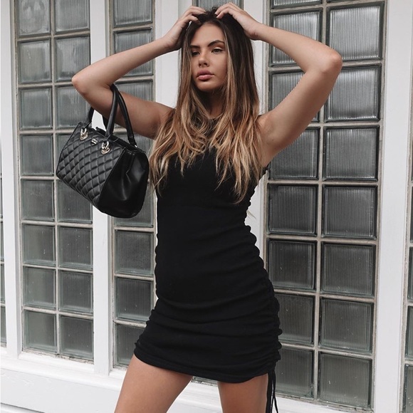 2 Lioness dresses - Picture 3 of 4